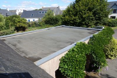Flat Vs. Single-Ply Roof Installation: Which Is Right For Your Building
